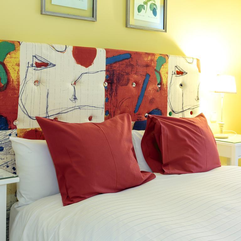 Hostal Adriano Madrid Luaran gambar