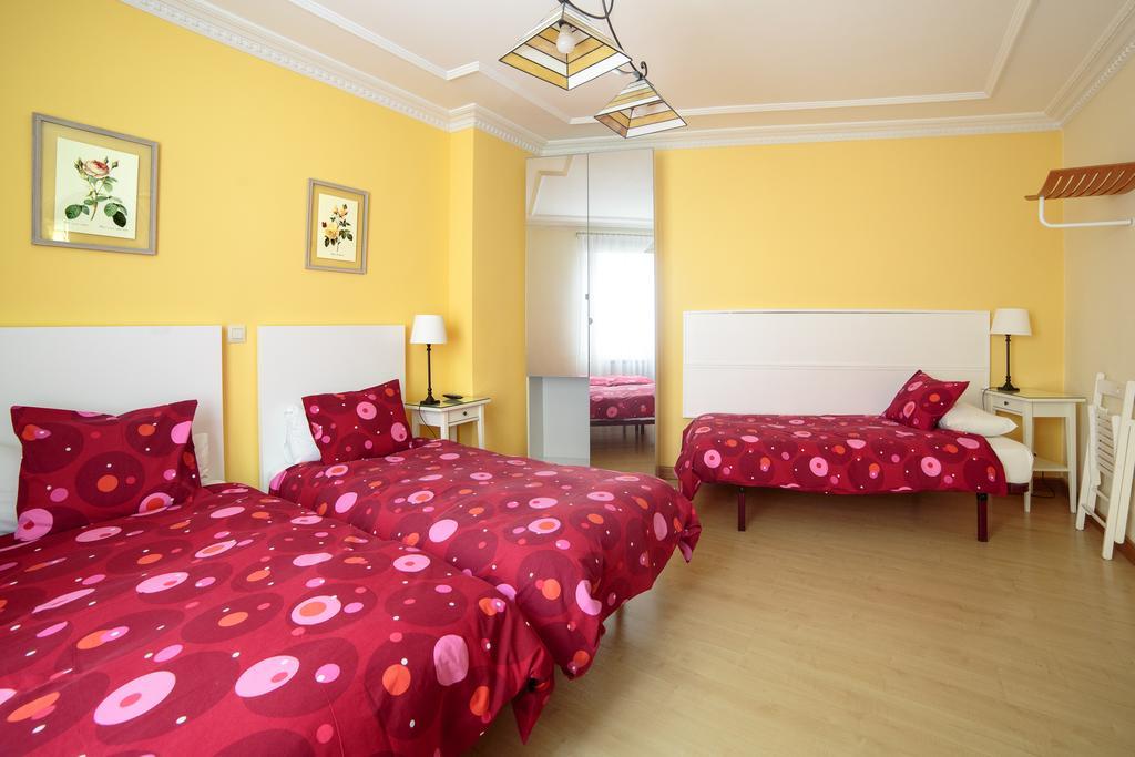 Hostal Adriano Madrid Luaran gambar